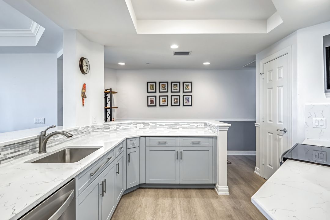 2743 First St #2303, Fort Myers, FL 33916