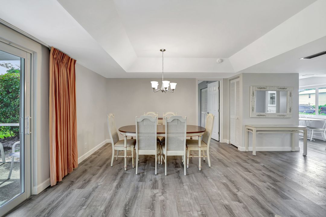 250 Candycane Ln #3, Naples, FL 34112