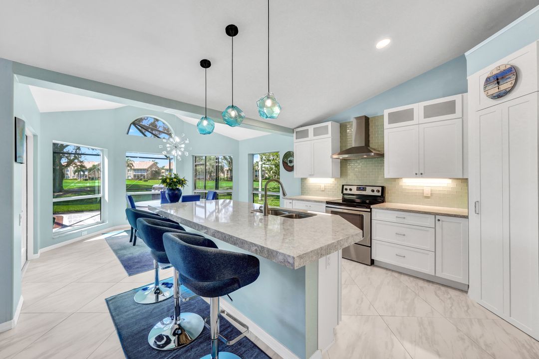 13280 Bridgeford Ave, Bonita Springs, FL 34135