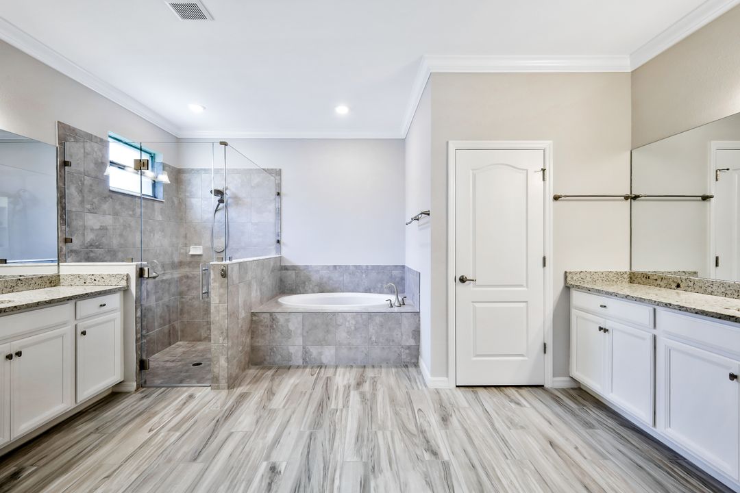 16495 Bonita Landing Cir, Bonita Springs, FL 34135