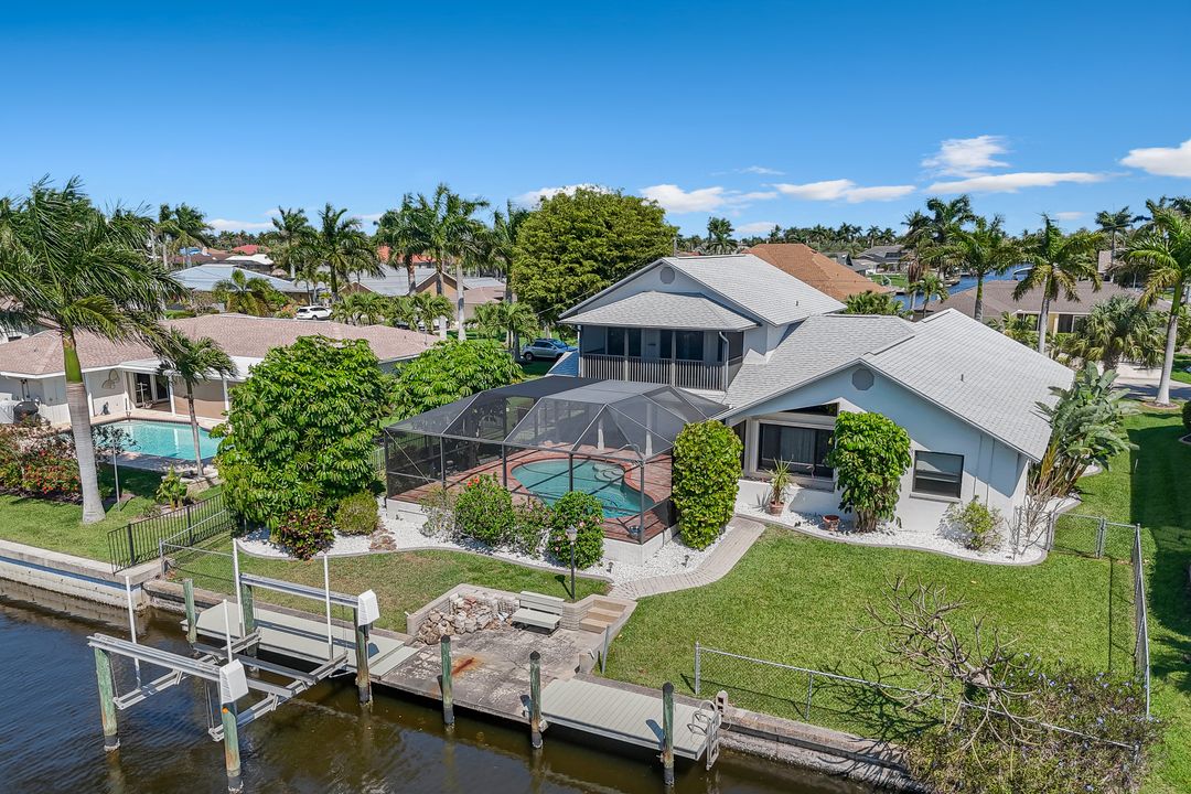 1904 SE 36th Terrace, Cape Coral, FL 33904