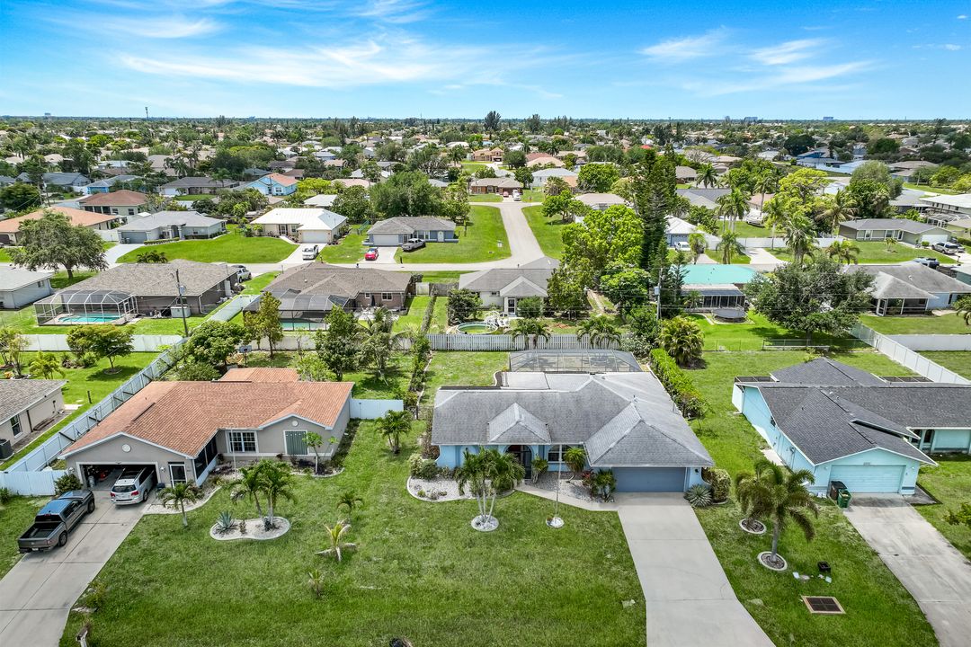 322 SE 17th St, Cape Coral, FL 33990