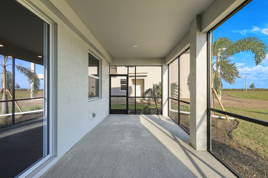 5739 Oakmont Ct, Ave Maria, FL 34142