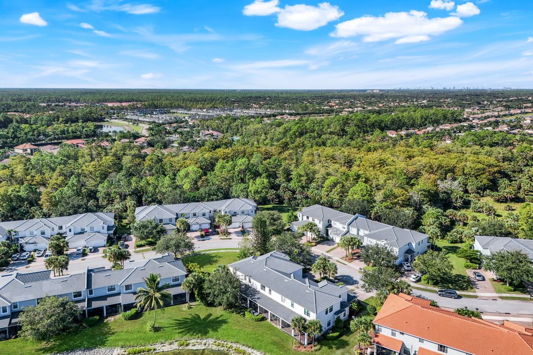 15239 Summit Pl Cir, Naples, FL 34119