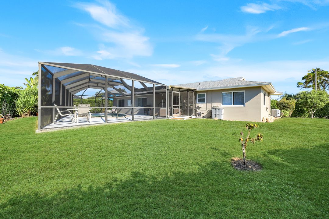 1237 Jamaica Rd, Marco Island, FL 34145