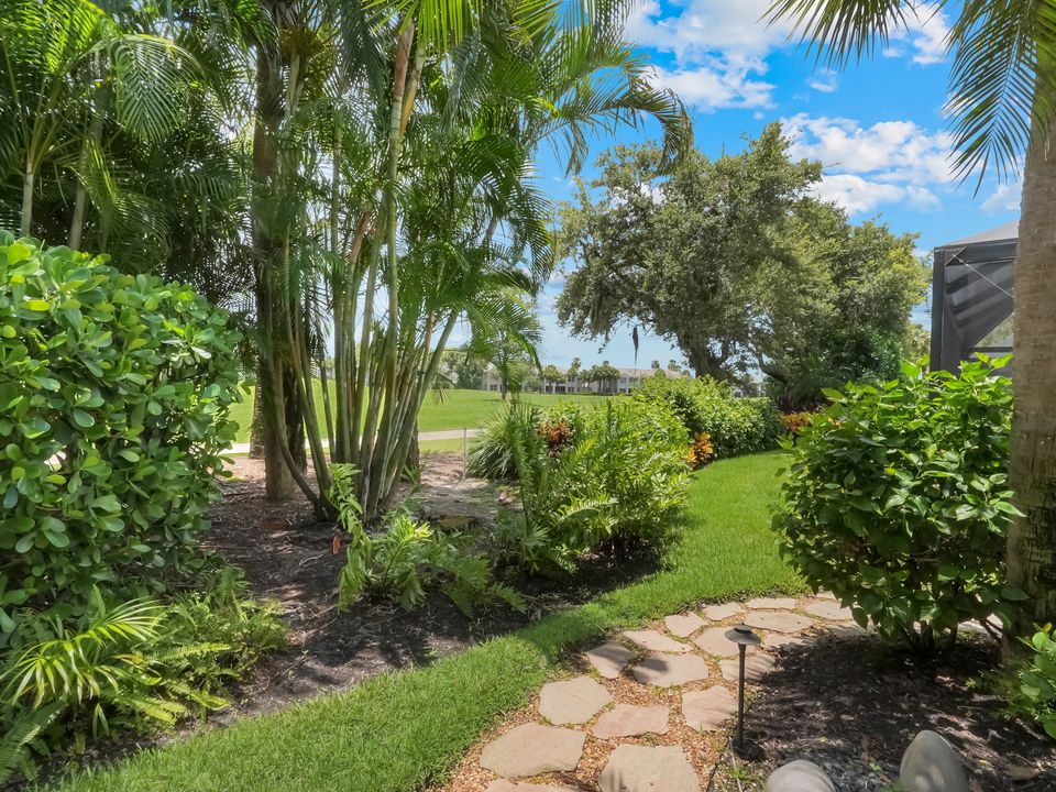 23151 Foxberry Ln, Bonita Springs, FL 34135