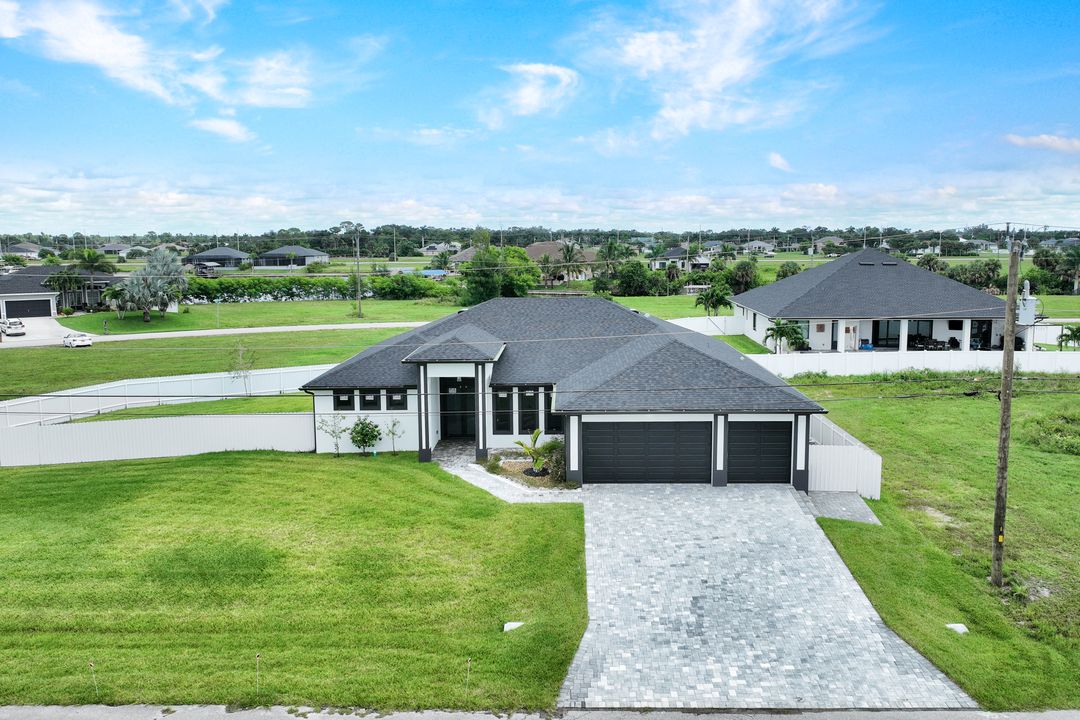 1639 NW 33rd Ave, Cape Coral, FL 33993