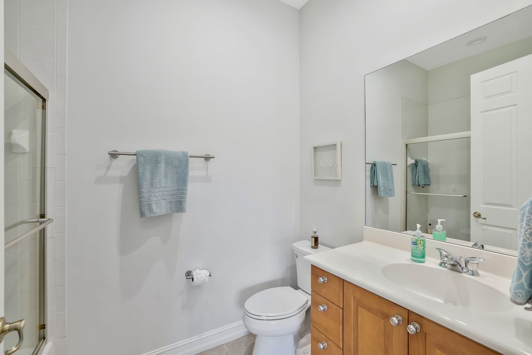 5030 Blauvelt Way #201, Naples, FL 34105