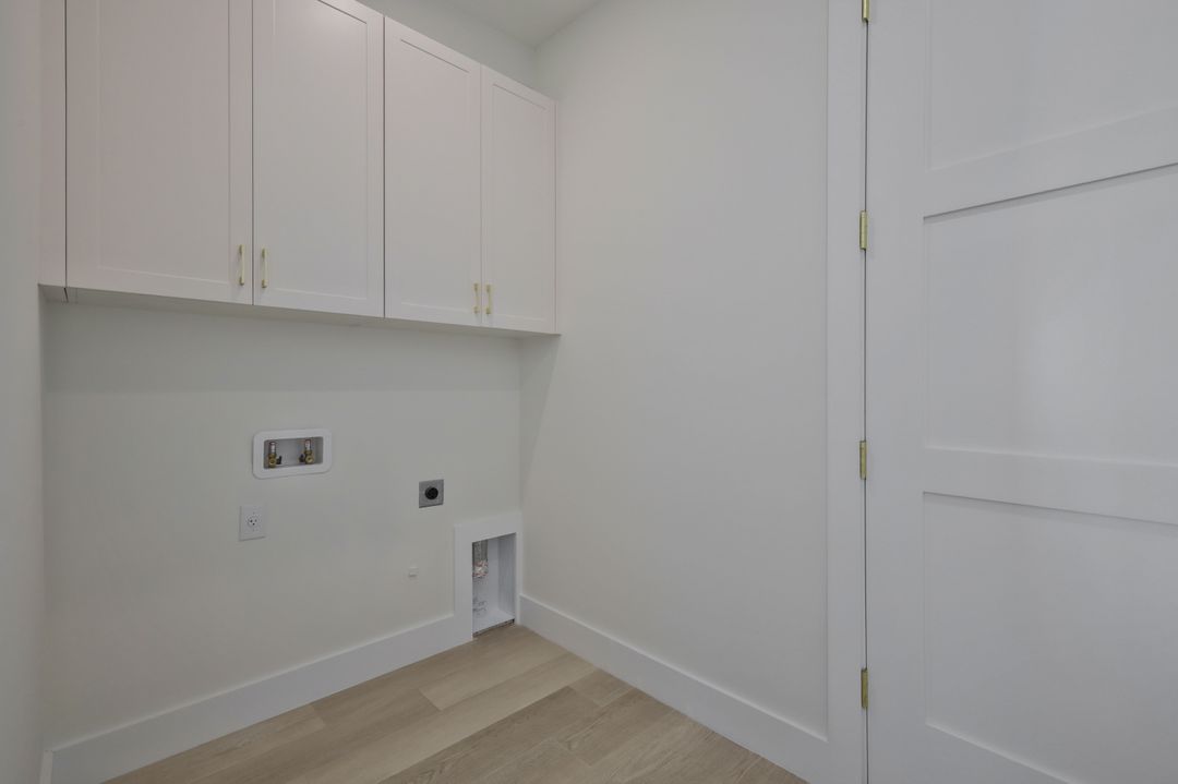 3815 NW 22nd Terrace, Cape Coral, FL 33993