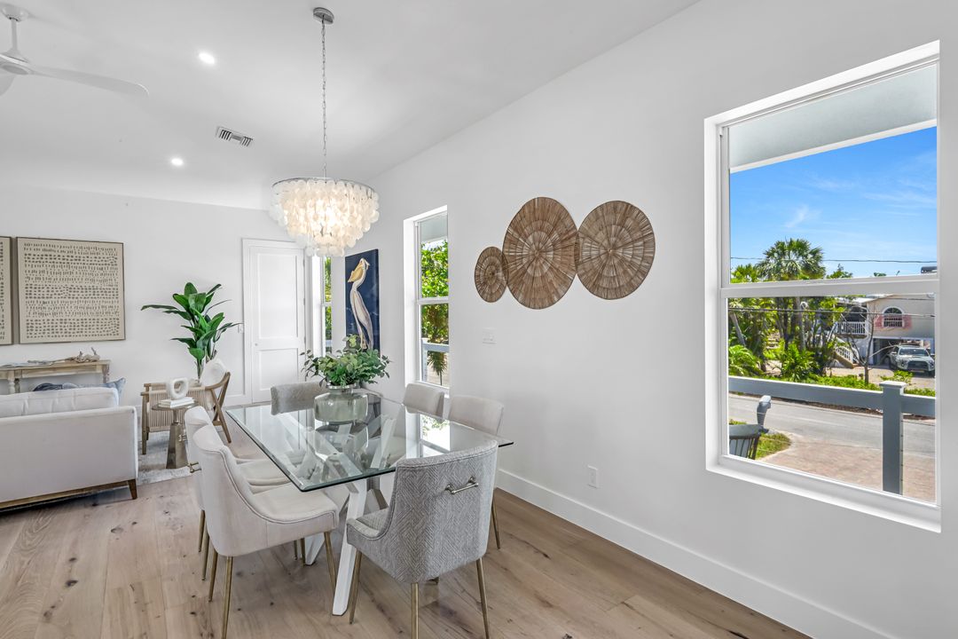 742 Nerita St, Sanibel, FL 33957