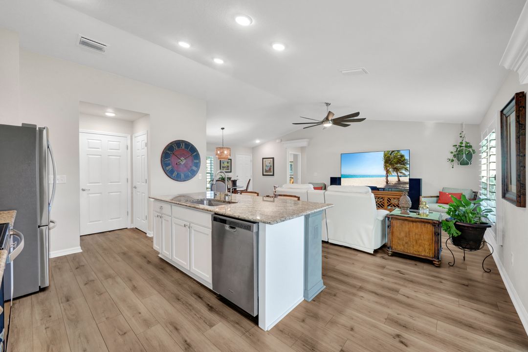 235 SW 22nd Pl, Cape Coral, FL 33991