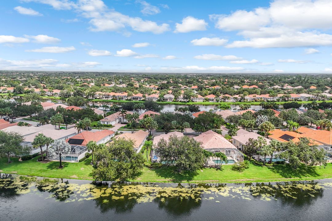 3794 Whidbey Way, Naples, FL 34119
