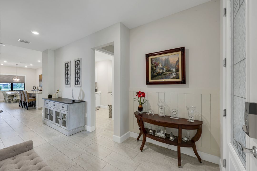 9405 Whooping Crane Wy, Naples, FL 34120