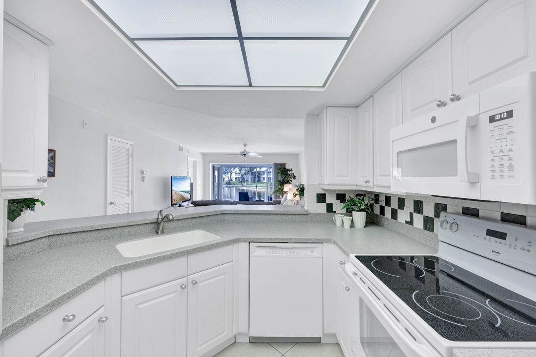 774 Wiggins Lake Dr #101, Naples, FL 34110
