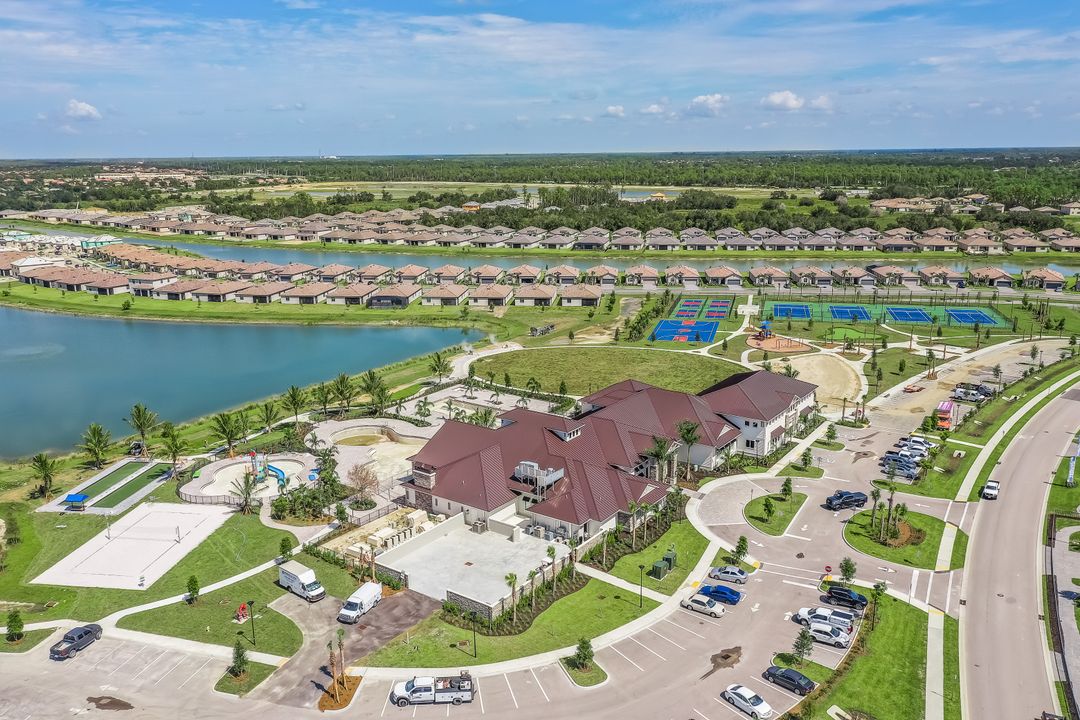 14081 Pine Lodge Ln, Fort Myers, FL 33913