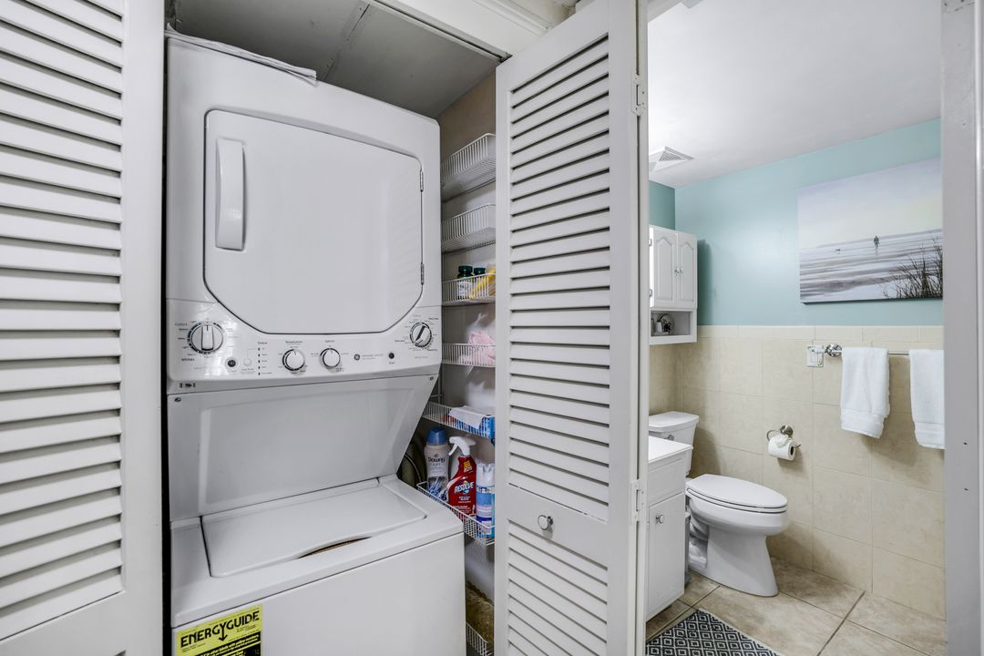 12 Watercolor Cir #12, Naples, FL 34113