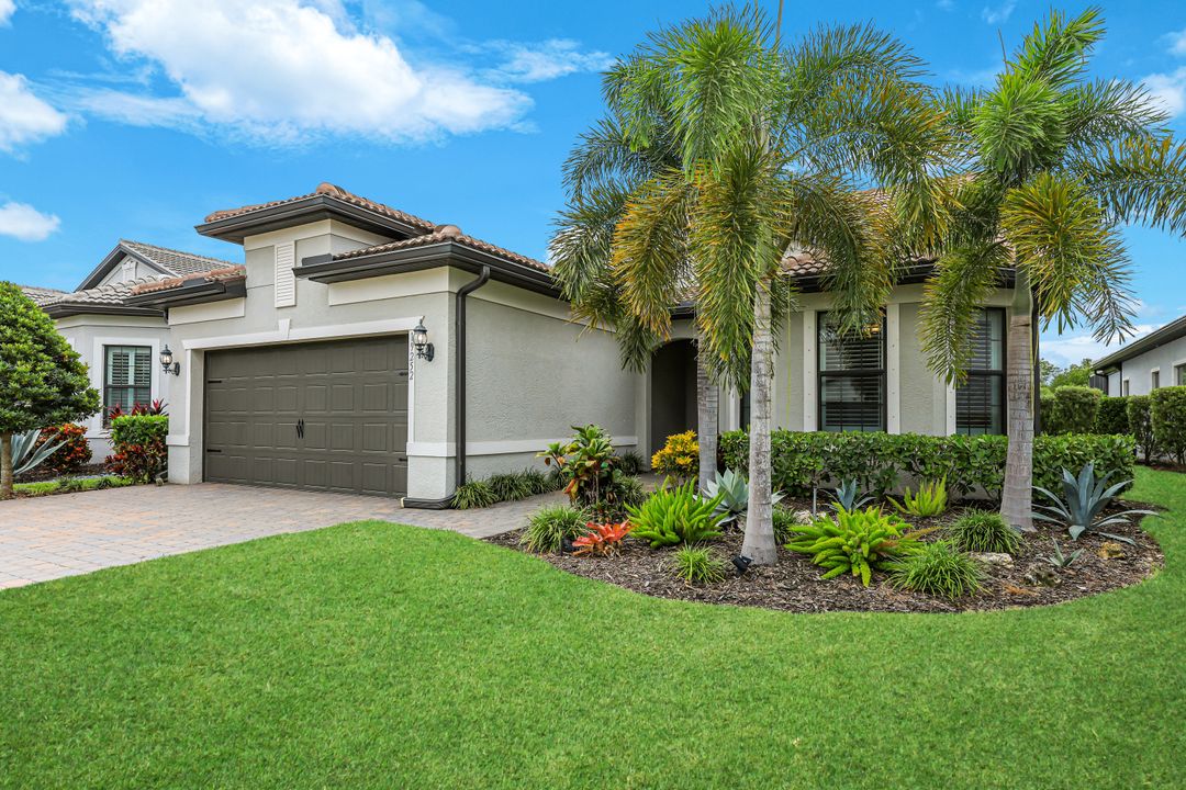 19252 Aqua Shore Dr, Fort Myers , FL 33913
