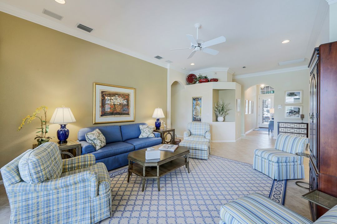 9084 Falling Leaf Dr, Bonita Springs, FL 34135