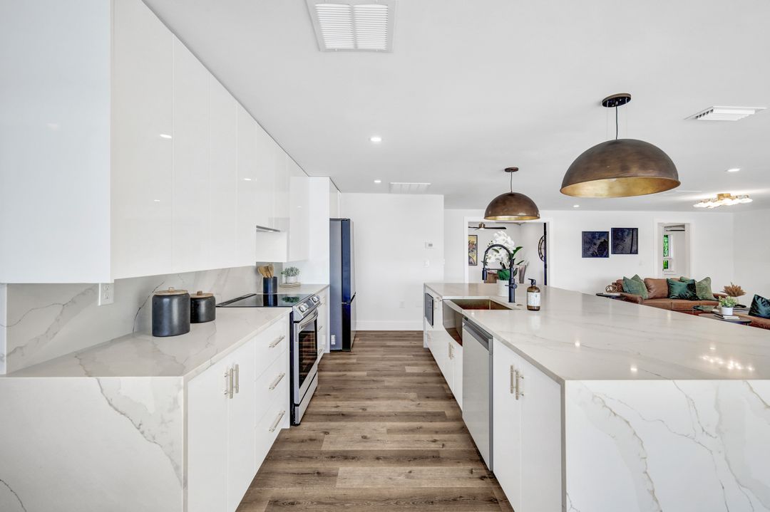 1475 Sand Castle Rd, Sanibel, FL 33957