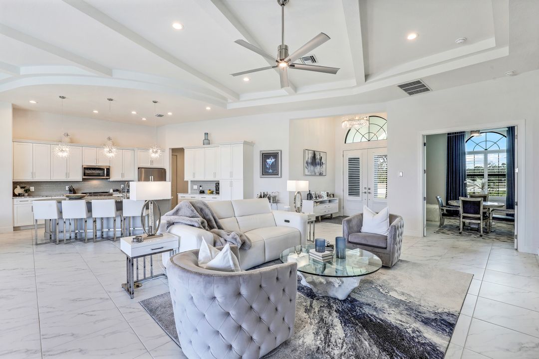 3518 Oasis Blvd, Cape Coral, FL 33914