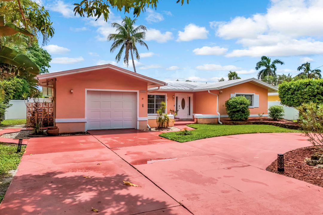5333 Cocoa Ct, Cape Coral, FL 33904