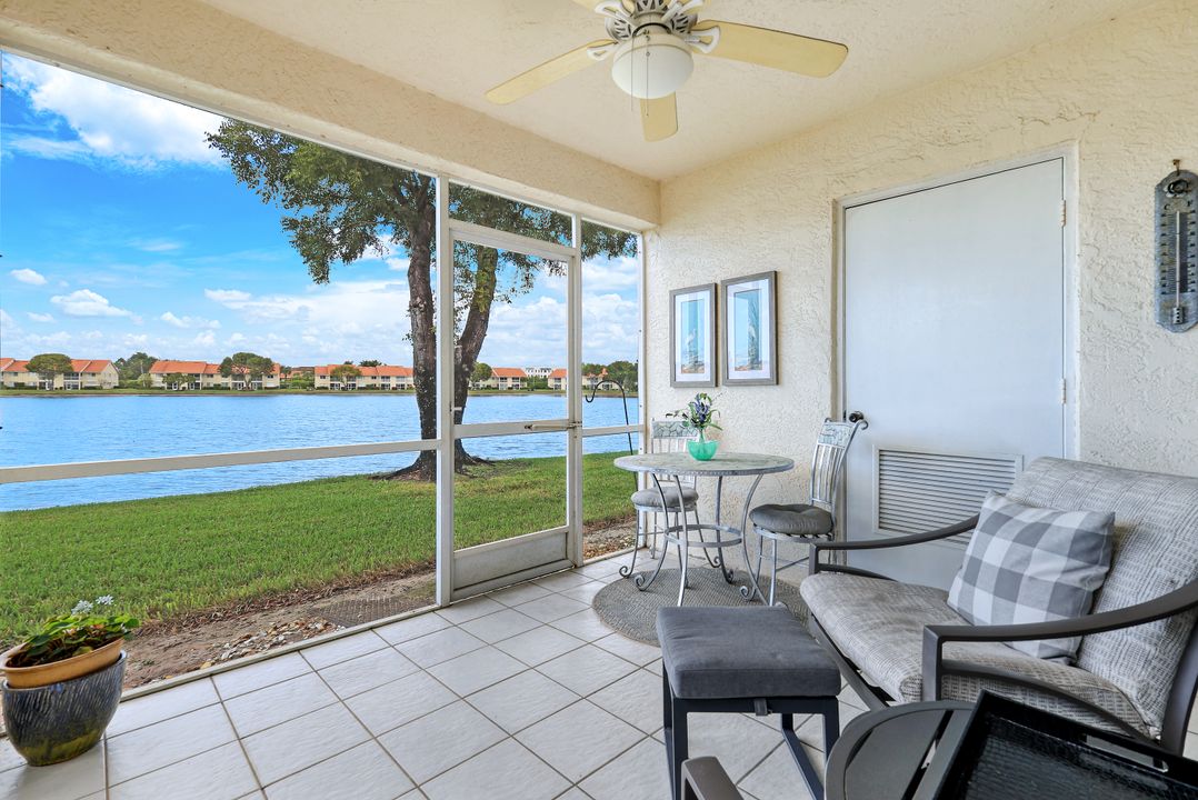 7818 Emerald Cir #103, Naples, FL 34109