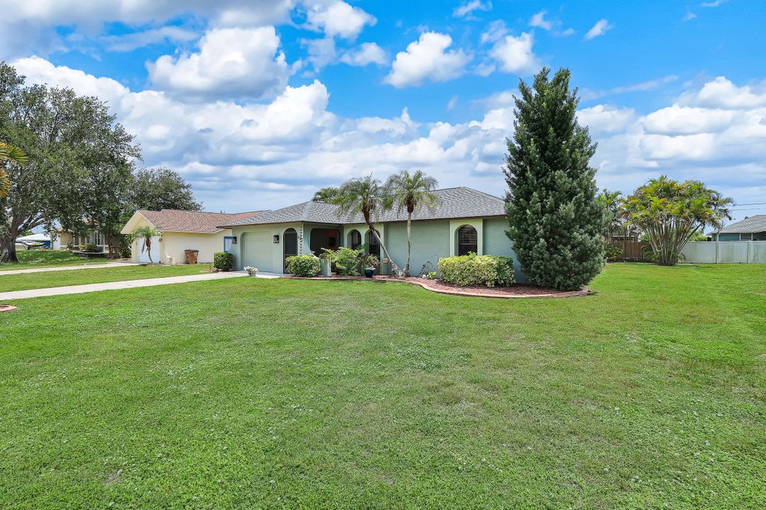 622 SW 22nd Terrace, Cape Coral, FL 33991
