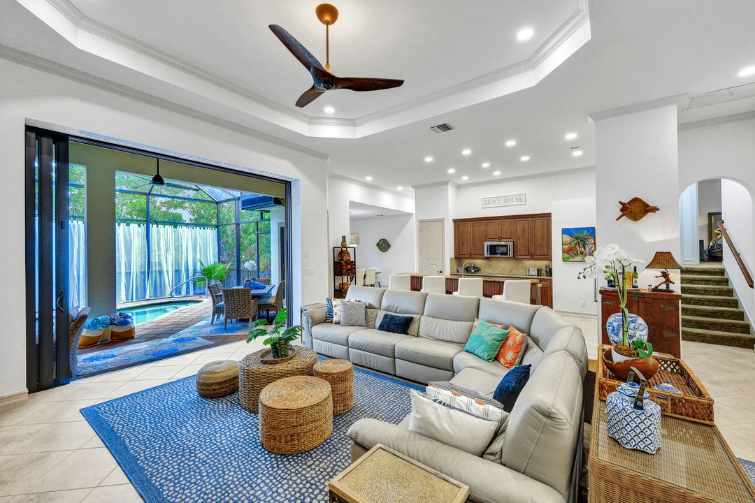 350 Gumbo Limbo Ln, Marco Island, FL 34145