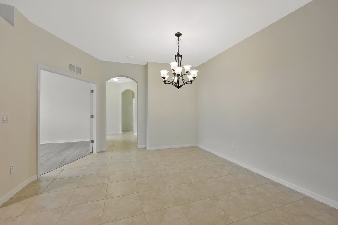 13778 Cleto Dr, Estero, FL 33928