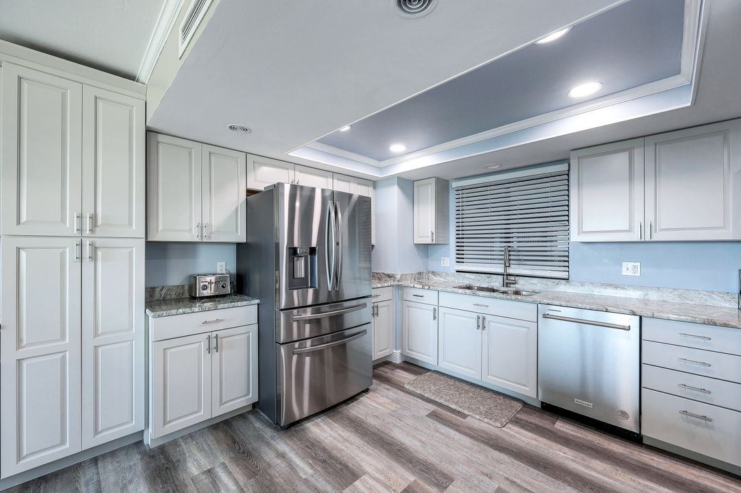 5260 S Landings Dr #809, Fort Myers, FL 33919