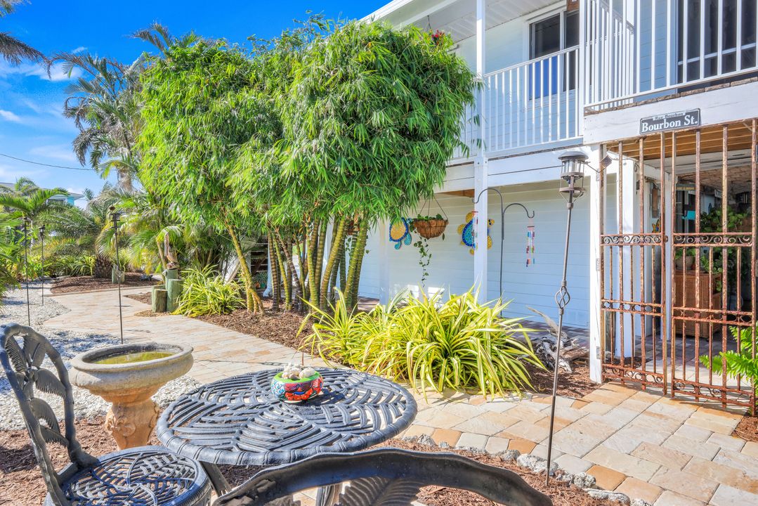 3232 Stabile Rd, Saint James City, FL 33956