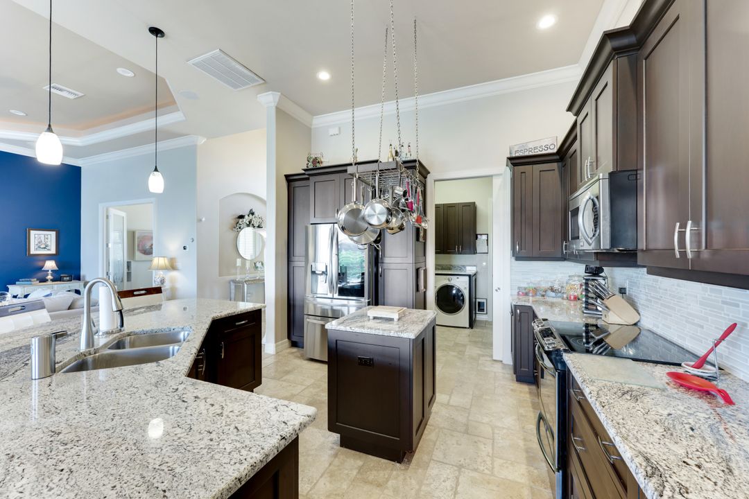 225 SW 12th Terrace, Cape Coral, FL 33991