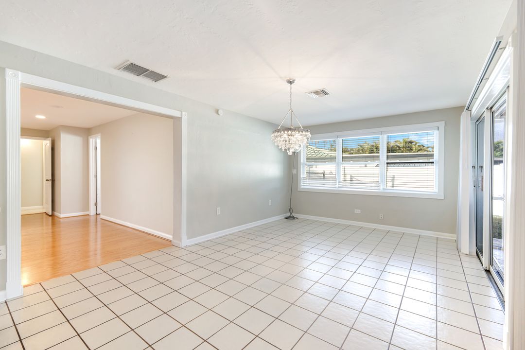 5203 Selby Dr, Fort Myers, FL 33919