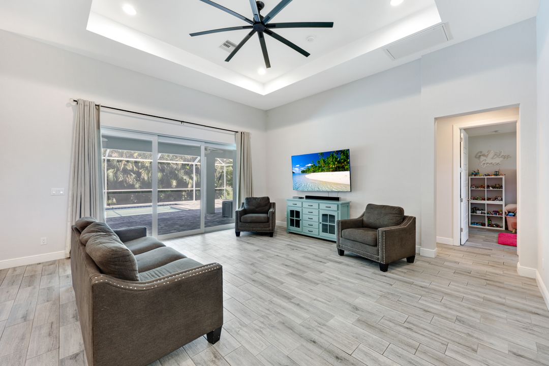 2823 SW 46th Terrace, Cape Coral, FL 33914