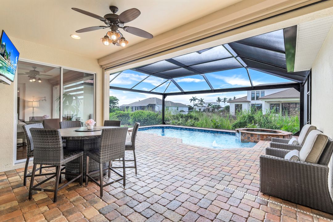 8666 Sumner Ave, Fort Myers, FL 33908