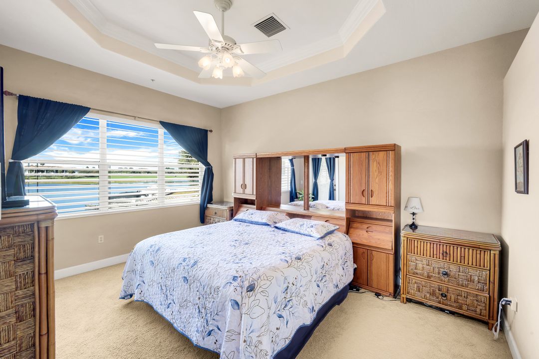 8771 Coastline Ct #201, Naples, FL 34120