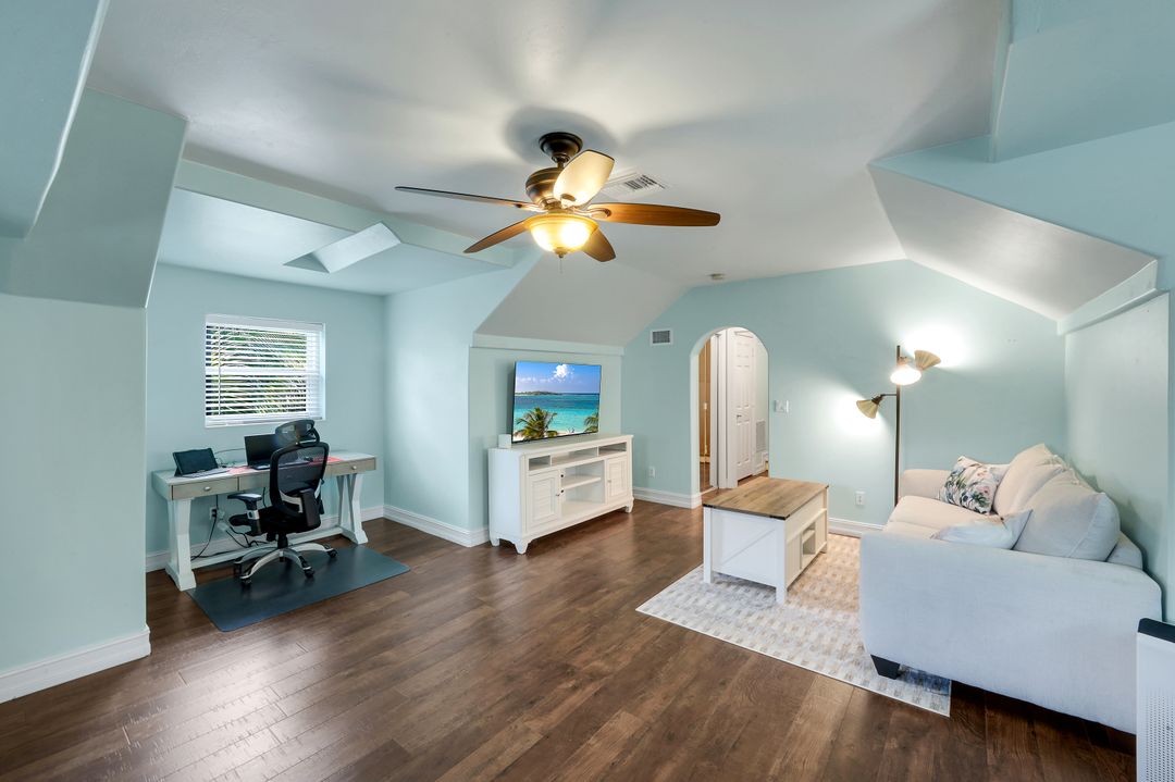 2661 Golden Gate Blvd W, Naples, FL 34120