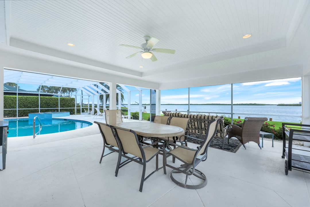 1268 Laurel Ct, Marco Island, FL 34145