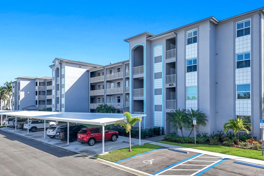 16575 Lake Cir Dr #1136, Fort Myers, FL 33908