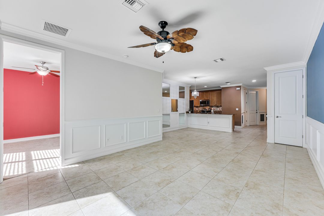 7890 Bristol Cir, Naples, FL 34120