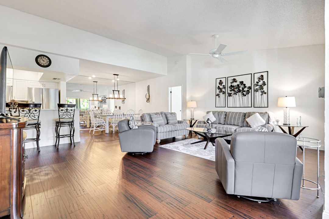 109 Tuscana Ct #308, Naples, FL 34119