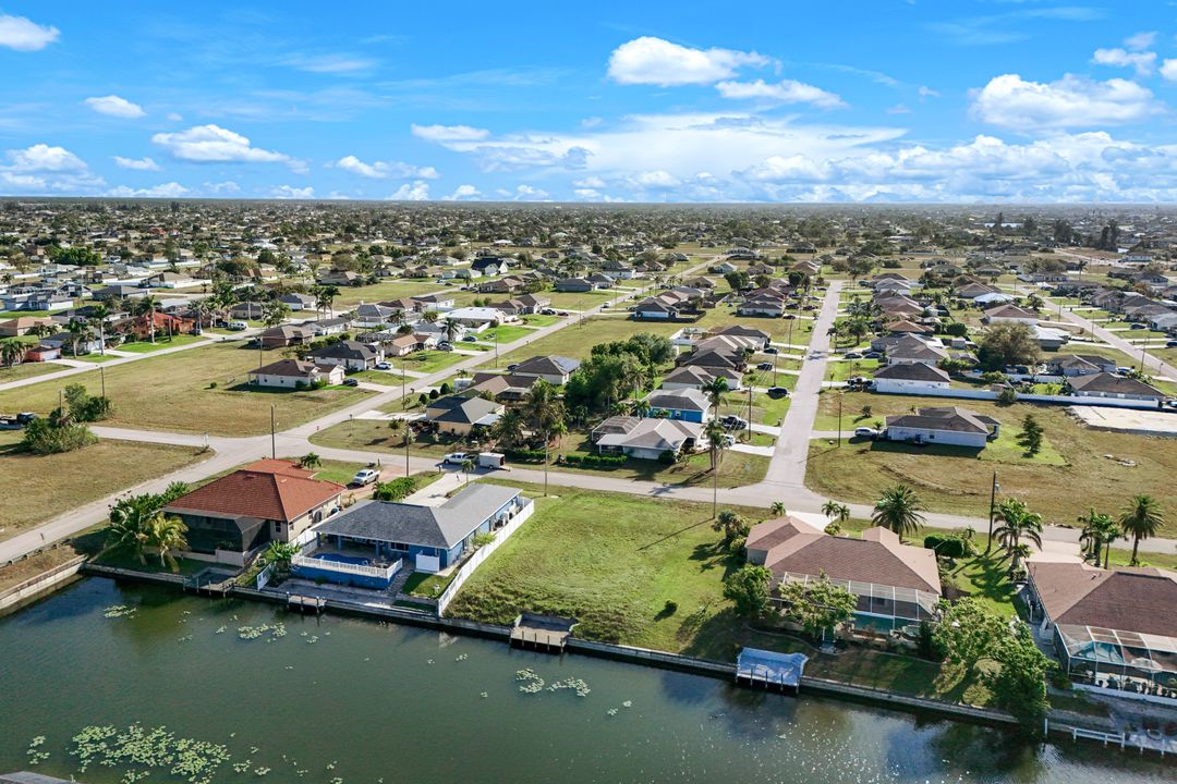 1000 NW 3rd Ave, Cape Coral, FL 33993