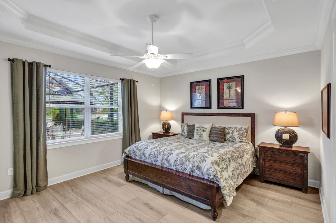 9111 Graphite Cir, Naples, FL 34120