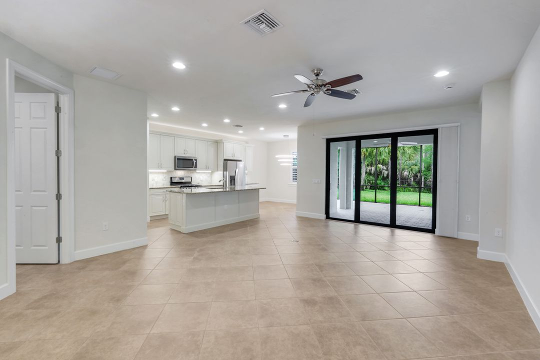 16367 Halberry Ln, Naples, FL 34110