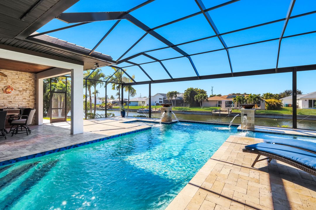 1218 SW 4th Pl, Cape Coral, FL 33991