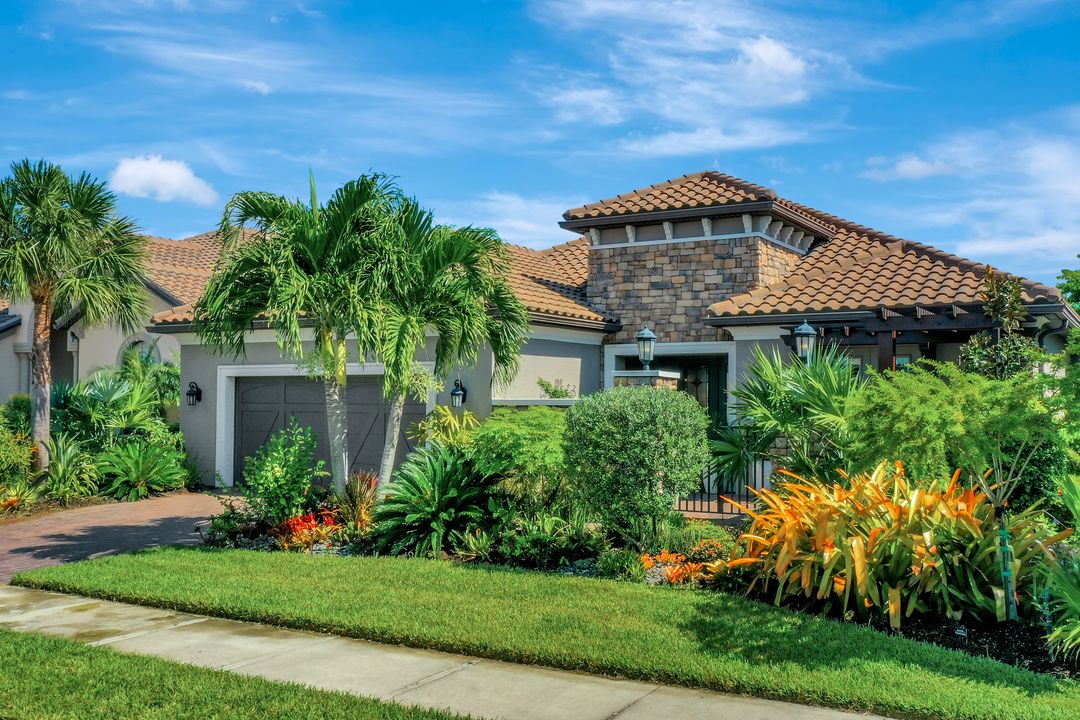 9410 Galliano Ter, Naples, FL 34119