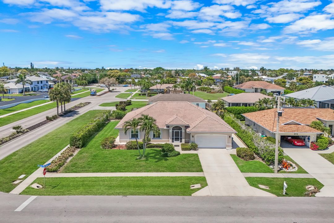 1390 Wayne Ave, Marco Island, FL 34145