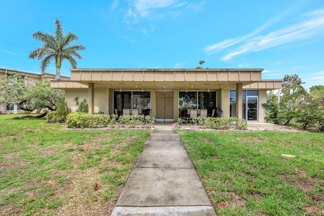 2264 Winkler Ave #204, Fort Myers, FL 33901
