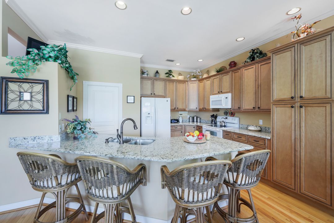 1181 Whiteheart Ct, Marco Island, FL 34145