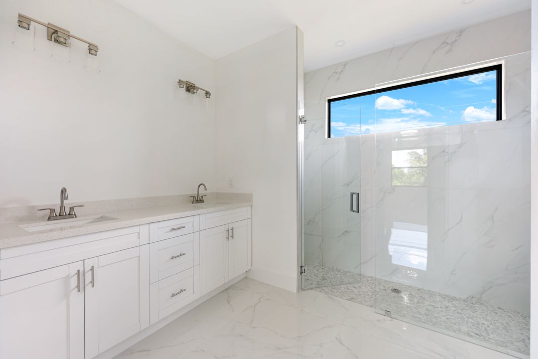 174 Partridge St, Lehigh Acres, FL 33974